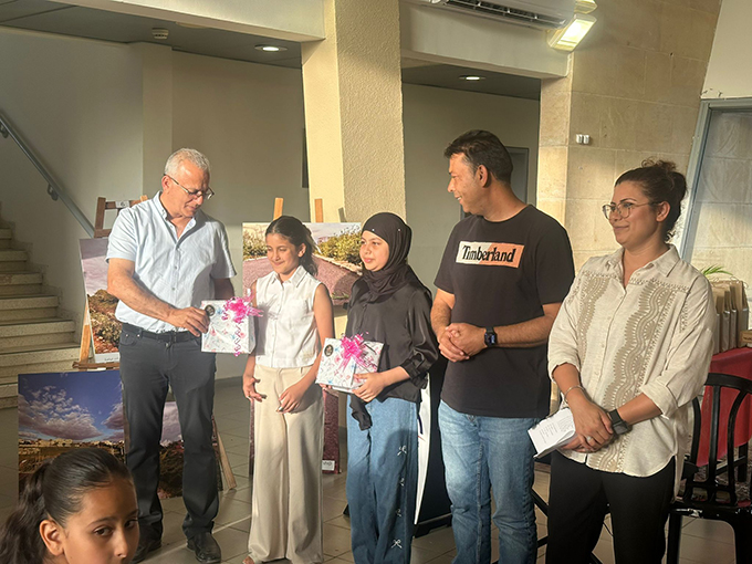 حفل توزيع الجوائز على المشاركين بمسابقة التصوير في وادي قانا